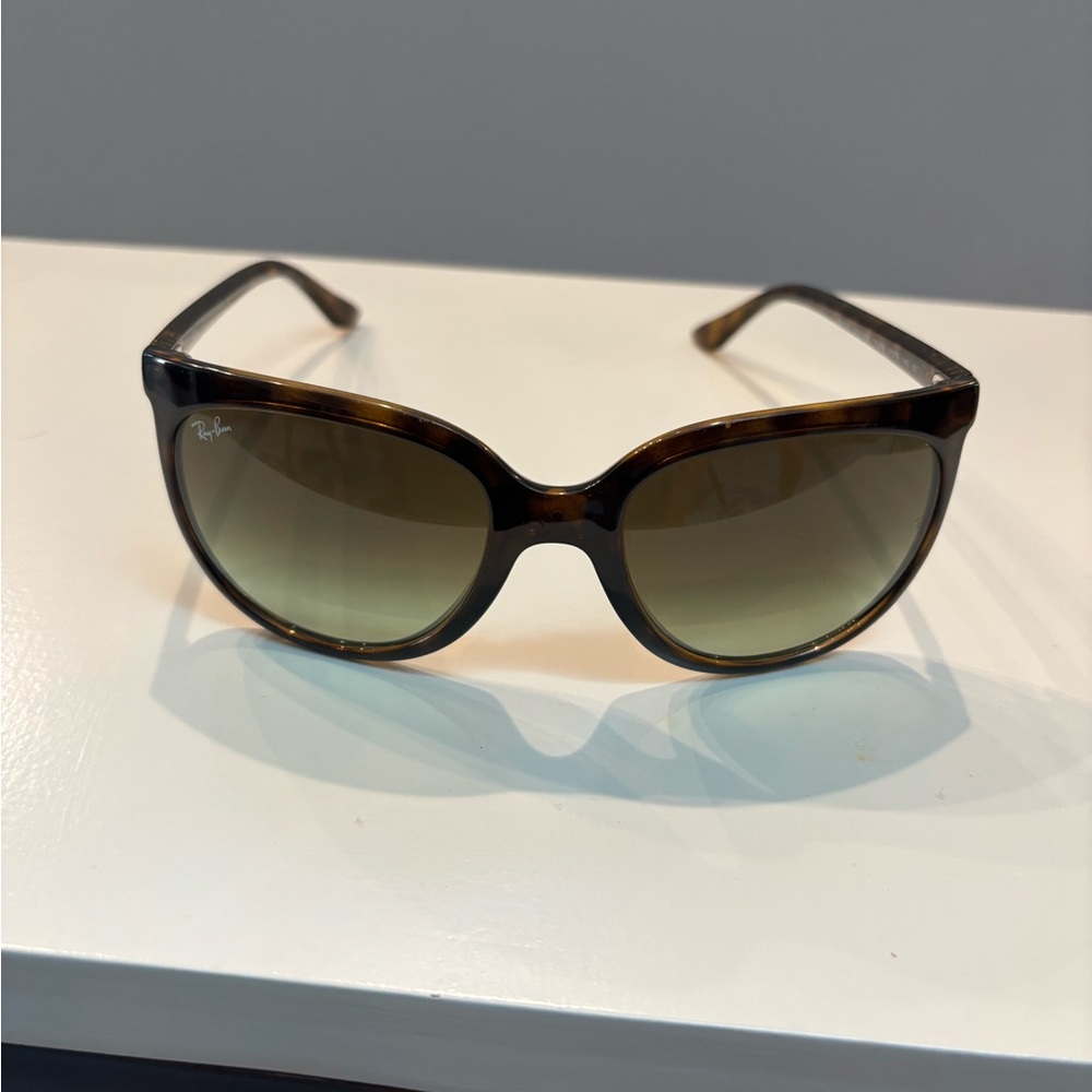 Ray-Ban light Havana Sunglasses